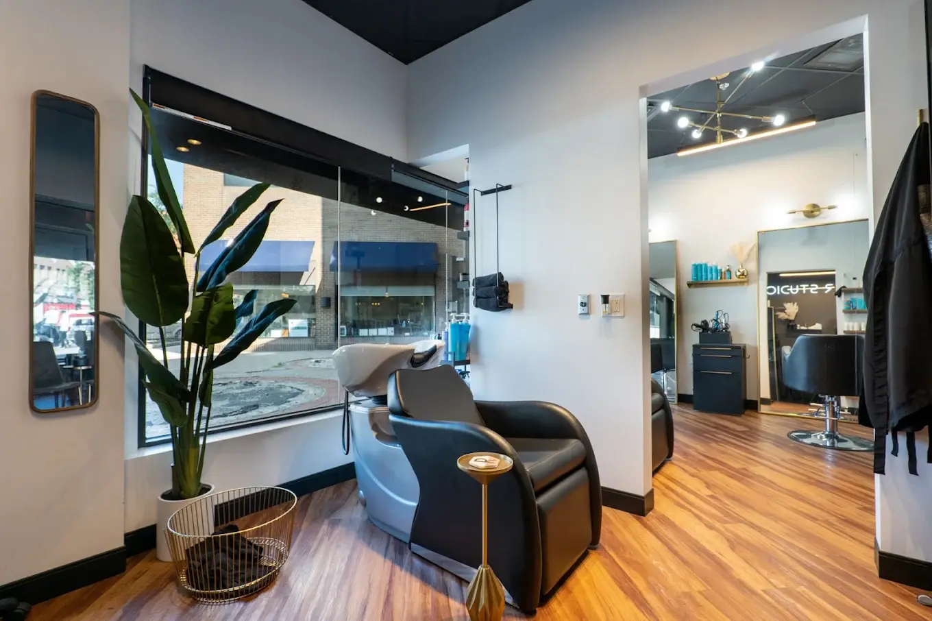 Cosmo Salon Studios — Birmingham, photo 3