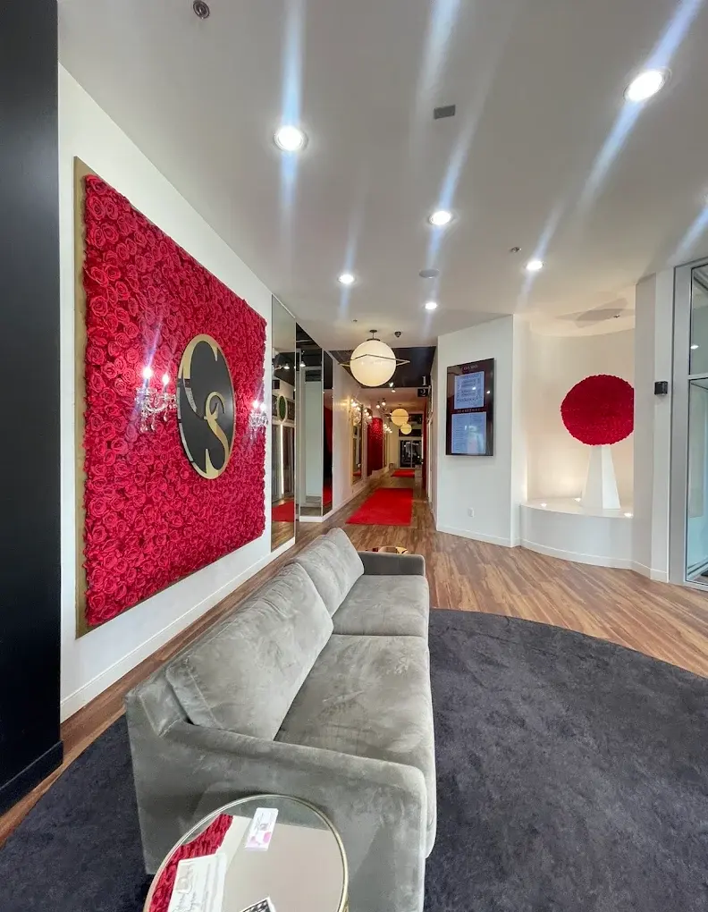 Cosmo Salon Studios — Canton