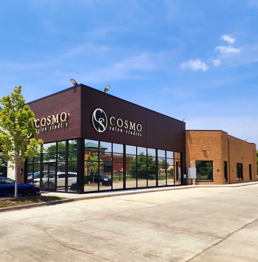 Cosmo Salon Studios — Taylor, photo 2